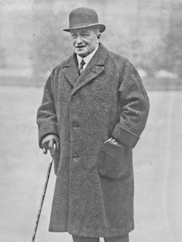 Black and white photograph of (Joseph) Henry Greer, a former Member of Seanad Éireann