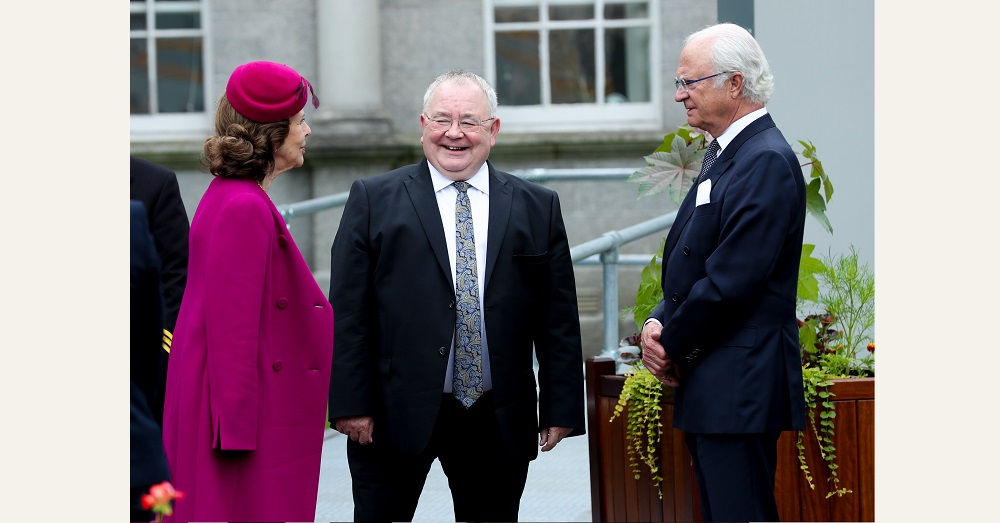 Seán Ó Fearghaíl with the king and Queen of Sweden outside Leinster House